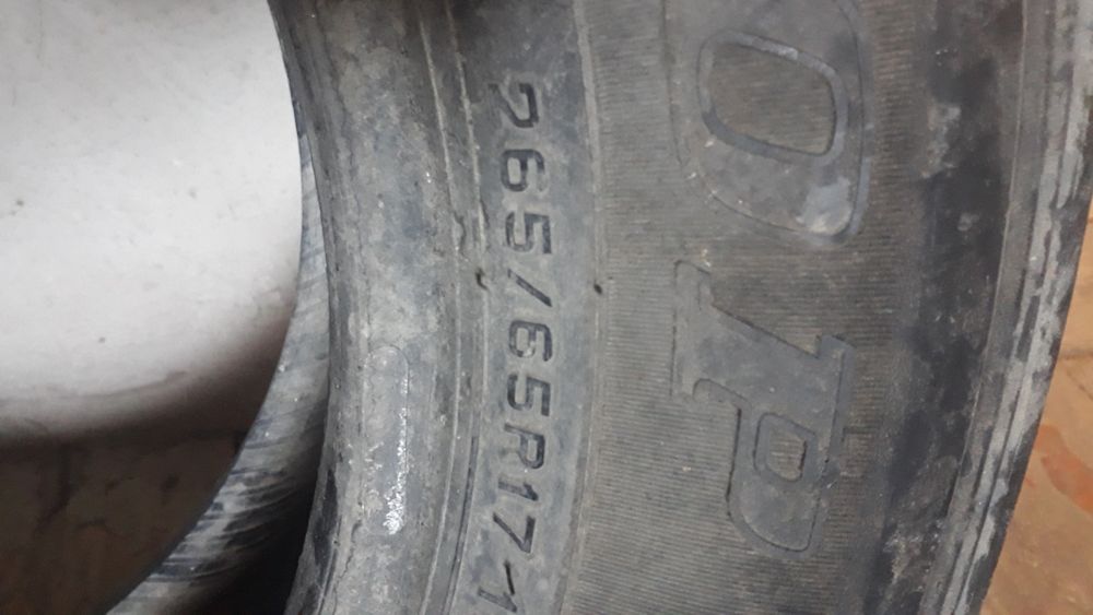 Баллоны на Toyota 265.65.R17