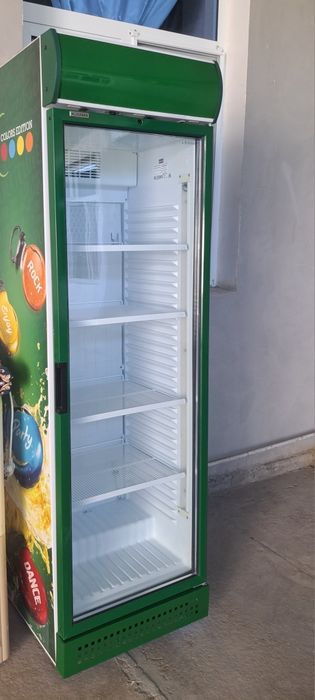 Витрина сотилади