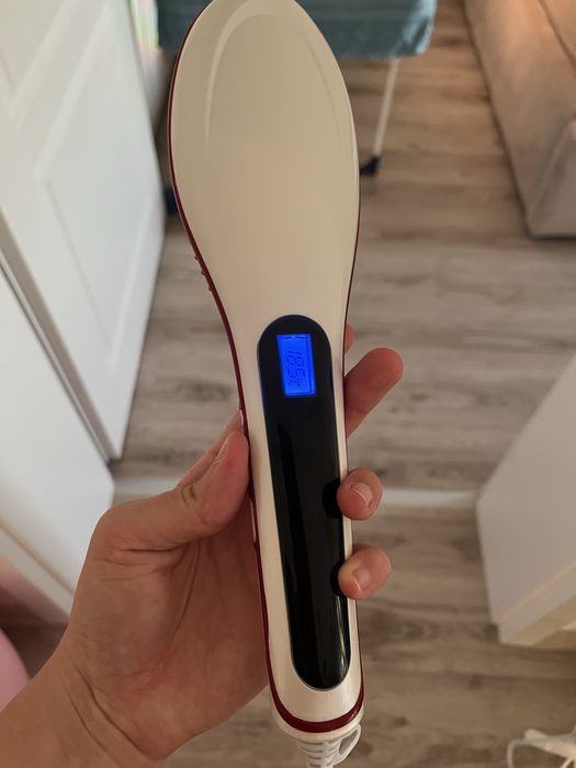 Perie de indreptat parul