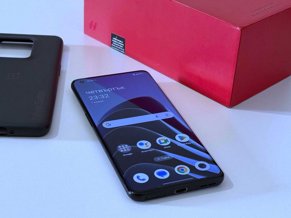 Бартер! Перфектен! OnePlus 10 Pro Volcanic Black (Черен)