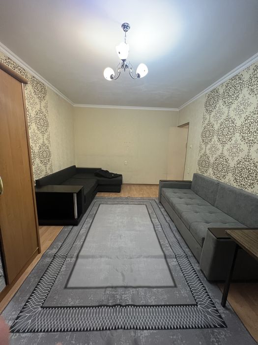 Сдам  срочно 1,5 кв за 140000