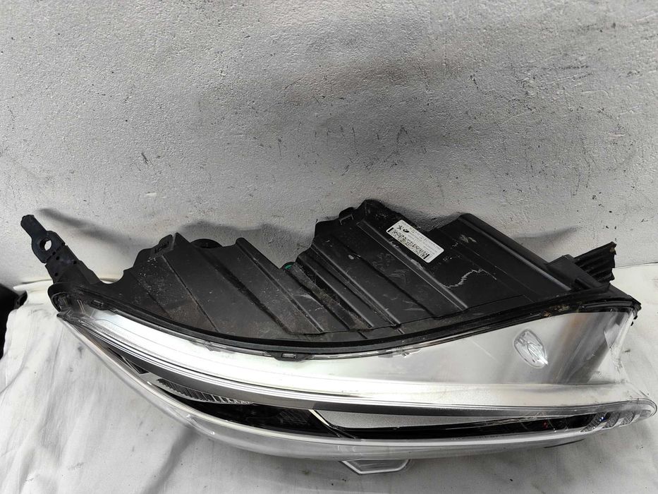 Оригинален фар Пежо Експерт  Peugeot Expert