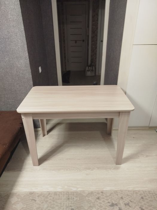 Новый кухонный стол