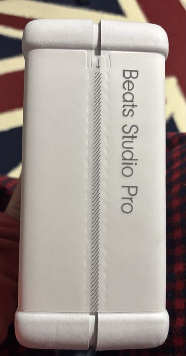 Casti Beats Studio Pro