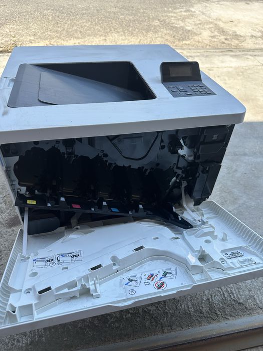 Принтер hp color laser jet enterprise M553
