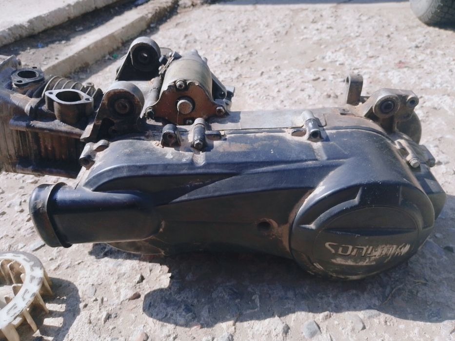 Продаш Мотор от м8