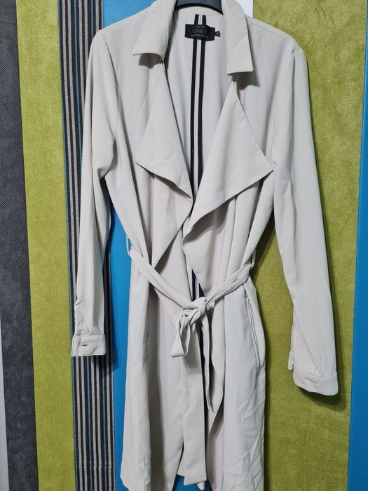 Нови шлифери от плат 20 лв