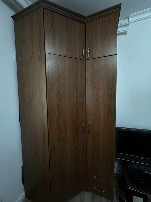 Шкаф продается 2