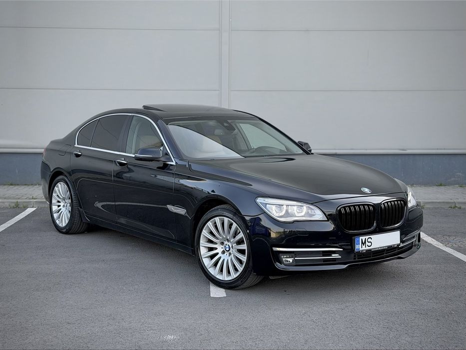 BMW Seria 7 F02 740D LCI