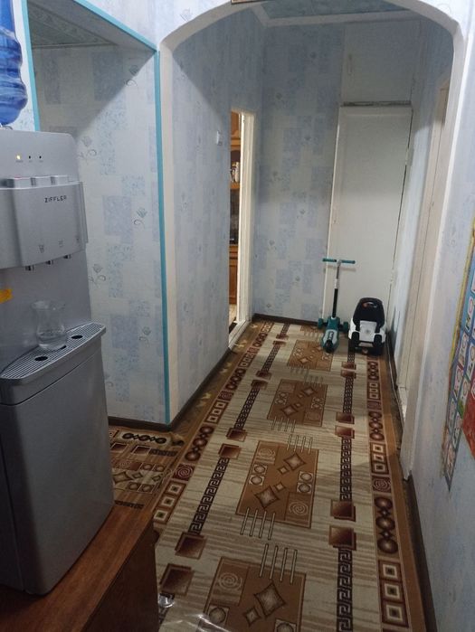 3 xonali Uy sotiladi