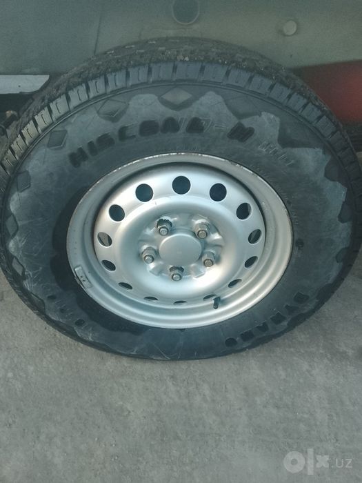 Changan yuk moshina sotiladi
