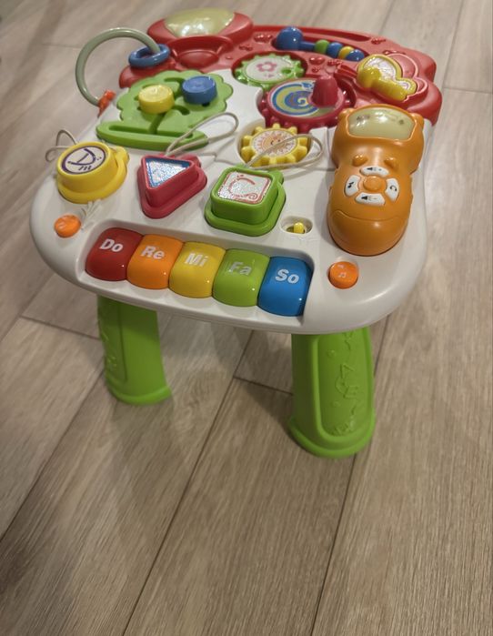 Уокър, проходилка, маса за игра с музика