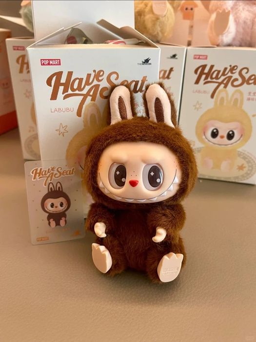Плюшена играчка Labubu Изненада 15см, Лабубу Ключодържател