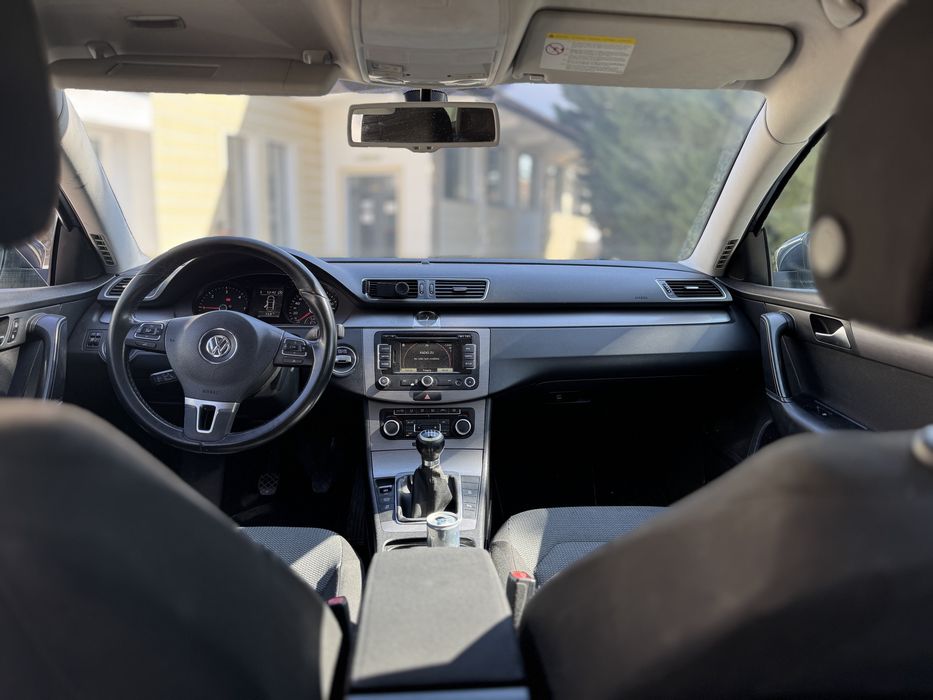 VW Passat B7 2012