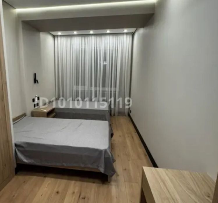 Кровать односпальная с матрасом