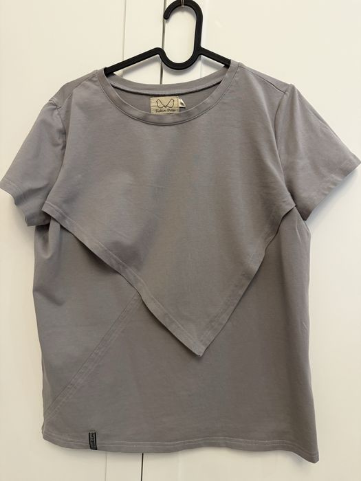 Футболка для кормящих