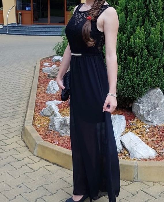 Vând aceste rochițe !