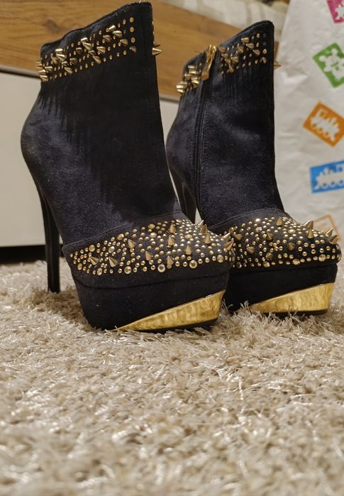 Елегантни обувки