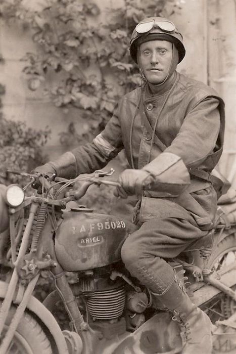 Casca para/moto britanica ww2