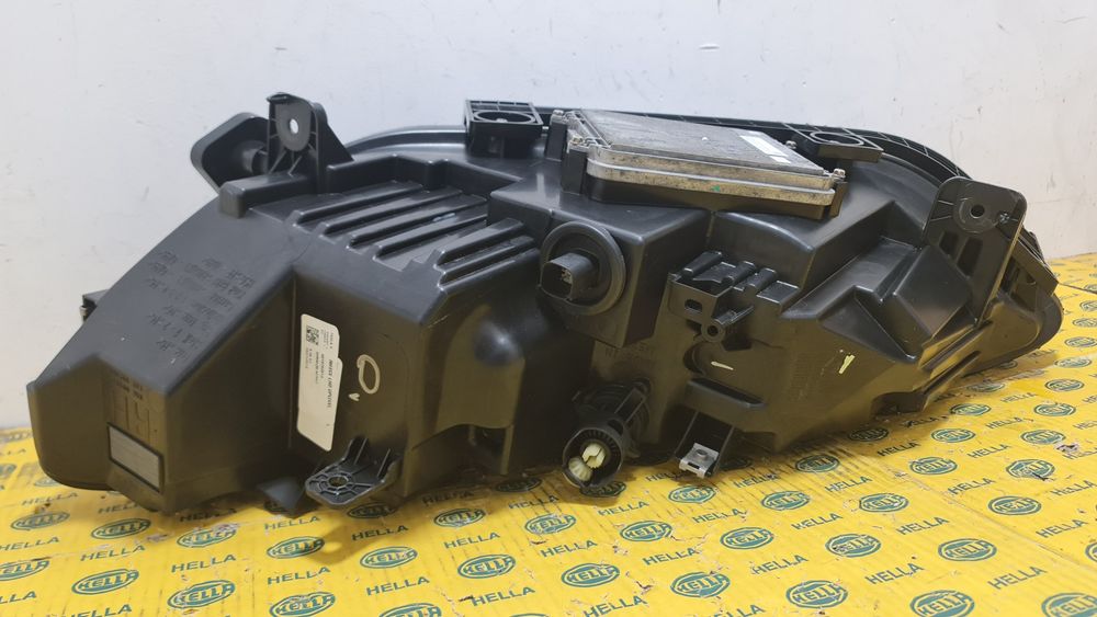 Far dreapta full led Tesla Model X 1034319-00-E