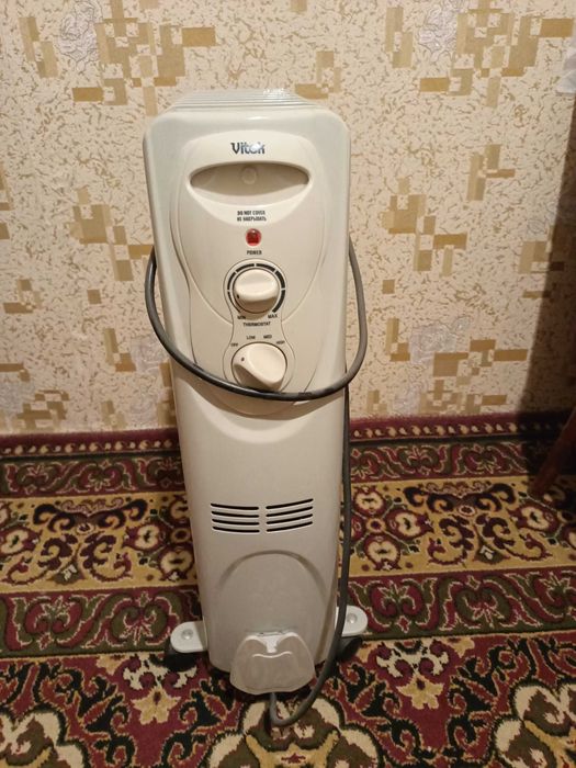 Масляный обогреватель Vitek