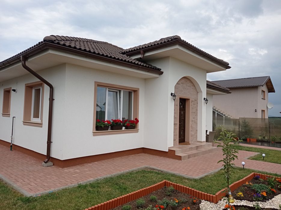 Casa Harman, 4 camere, teren 604 mp