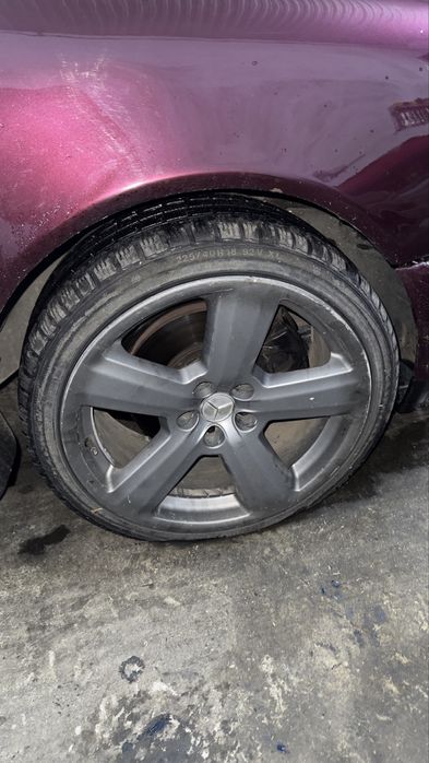 Мерседес титанка