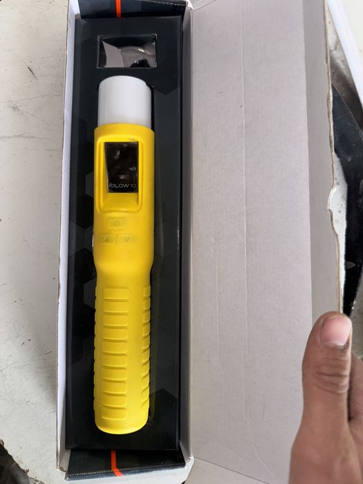 Продам корейский алкотестер торг есть