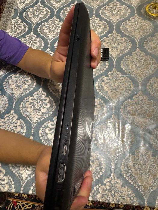 Продается компьютер (НОУТБУК) марки HP в идеальным состояние