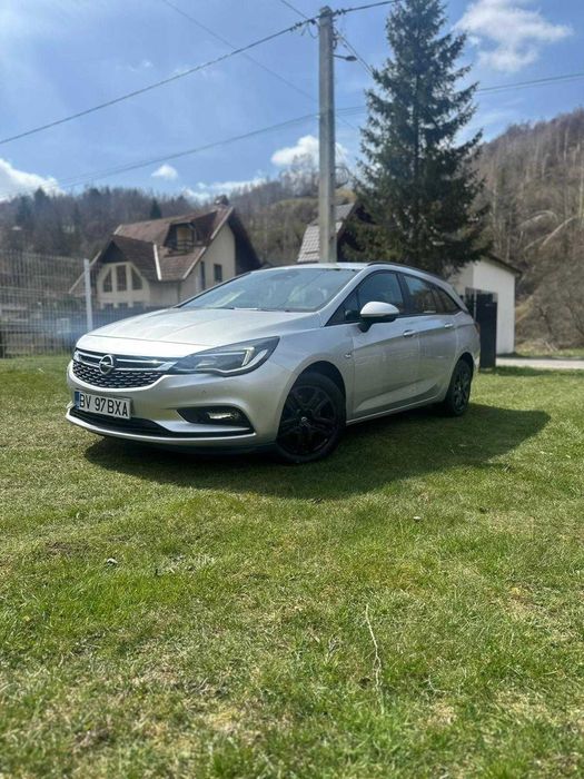 OPEL ASTRA K Sports Tourer 2018