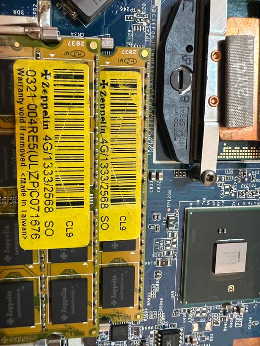 Лаптоп Sony VAIO 15 инча Pcg-71211v