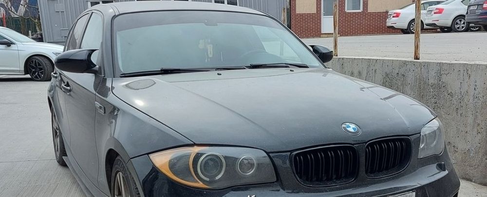 Capace oglinzi BMW Seria 1 E87 model Batman Negru Lucios