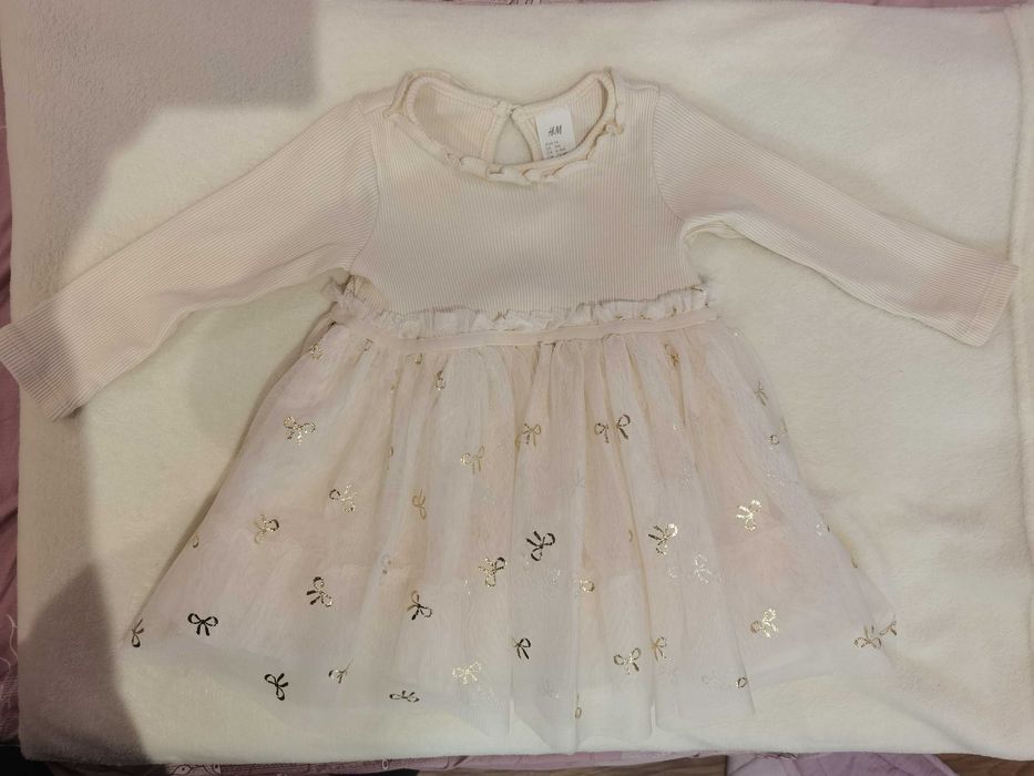 Рокля за малка госпожица на HM