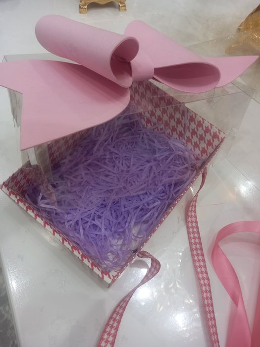 Продам коробки клубника