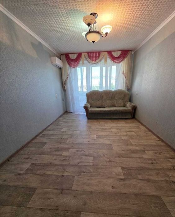 Продается 2-ком к в 4-микрорайоне
