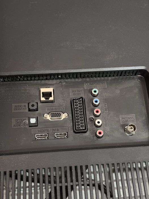 Телевизор  б/у LG 42LM340T