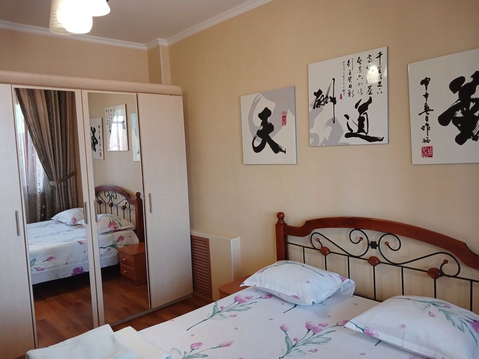 Сдам квартиру 2х комн, на берегу моря, в 14-19 в аренду посуточно