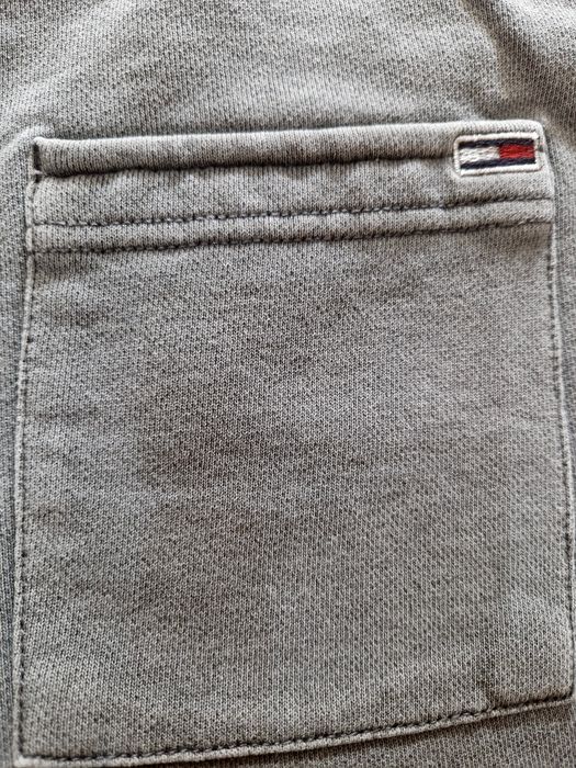 Pantalon scurt sport original Tommy Hilfiger,  noi cu etichetă