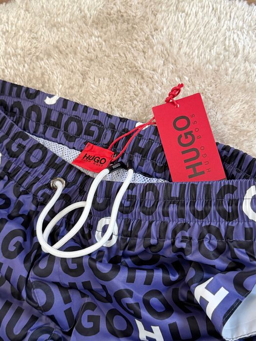 HUGO BOSS бански шорти НОВО L XL