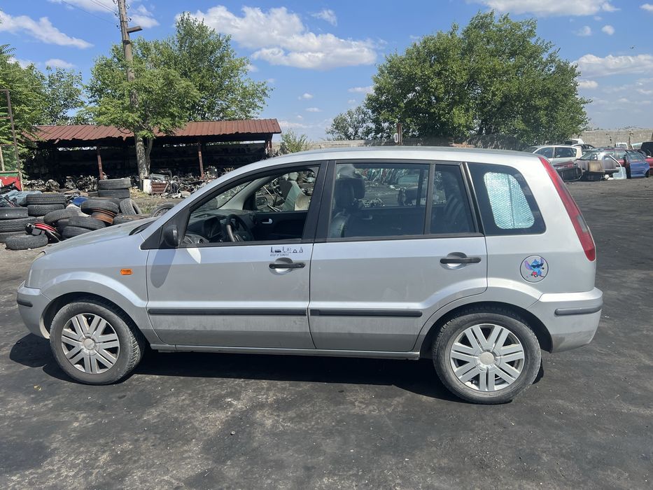 Ford Fusion 1.4TDCi на части