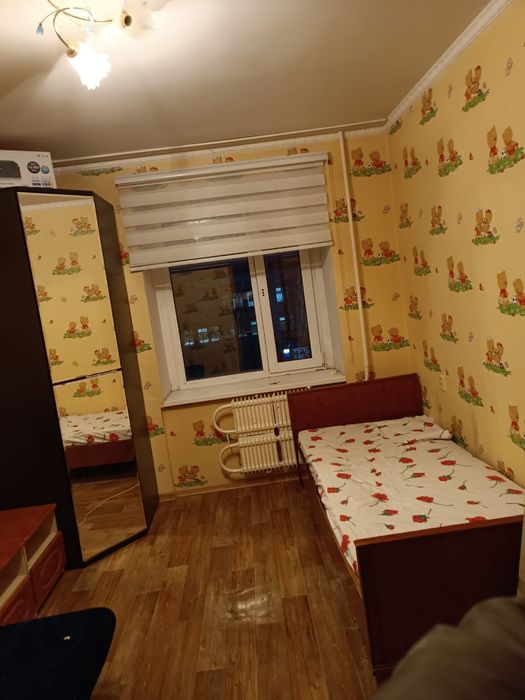 2-ком. 7 мкр. Очень теплая.  Улучшенной планировки.  4 этаж