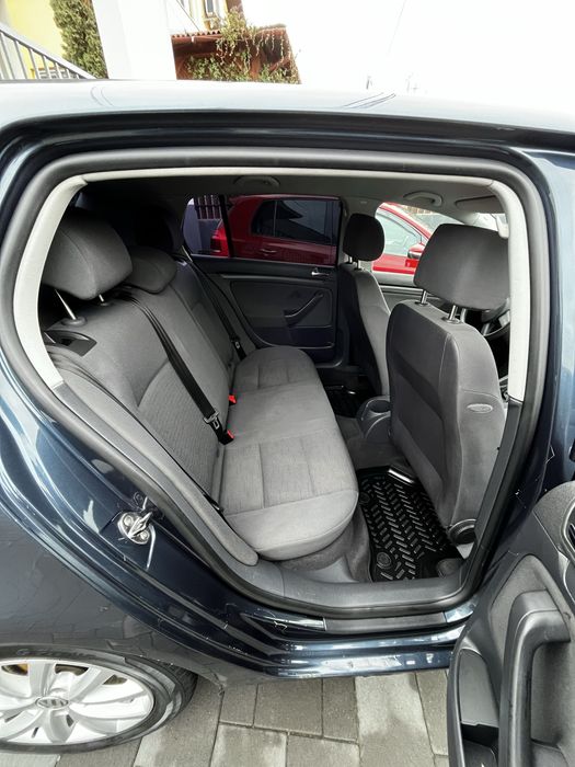 Golf 5 Hatchback- 1,4 Benzina