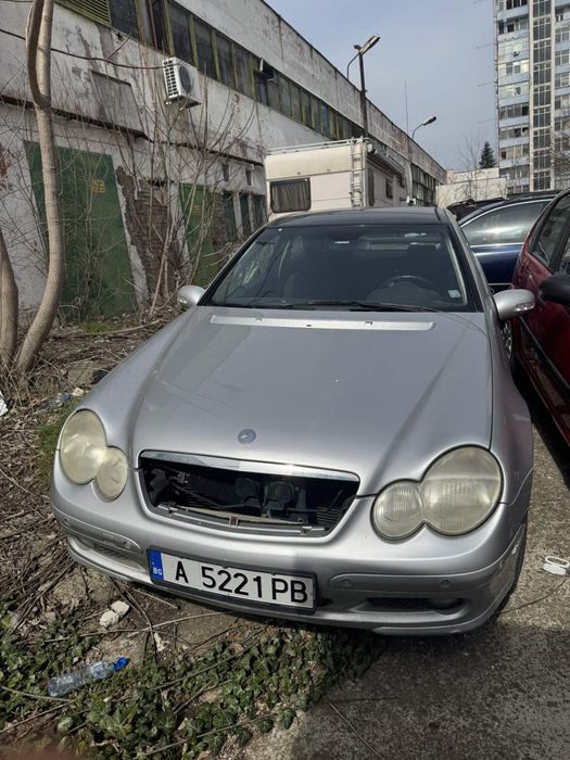 Mercedes 203 купе 1.8 бензин 130 к.с. 2002 година