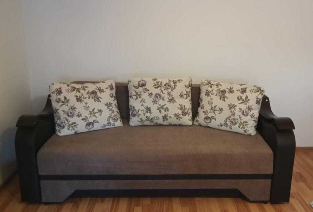 Canapea extensibilă