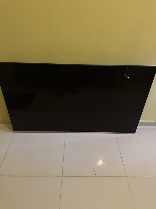 Телевизор LG на запчасти