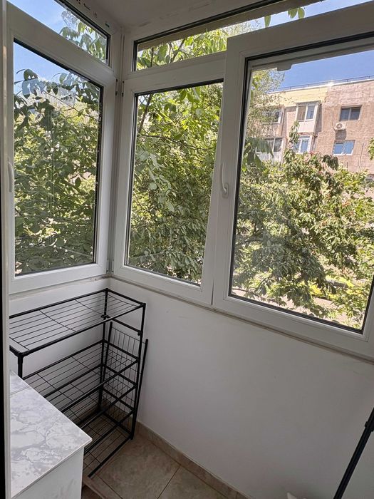 Închiriez apartament 2 camere | Vitan | 400€/lună