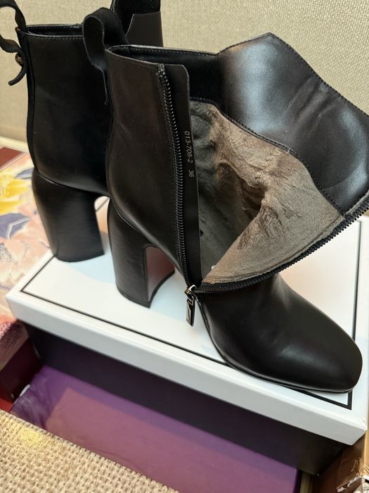 Продам ботинки демисезонные