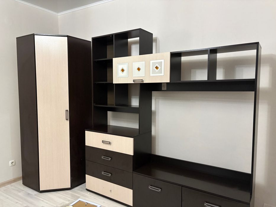 Шкаф стенка для гостиной