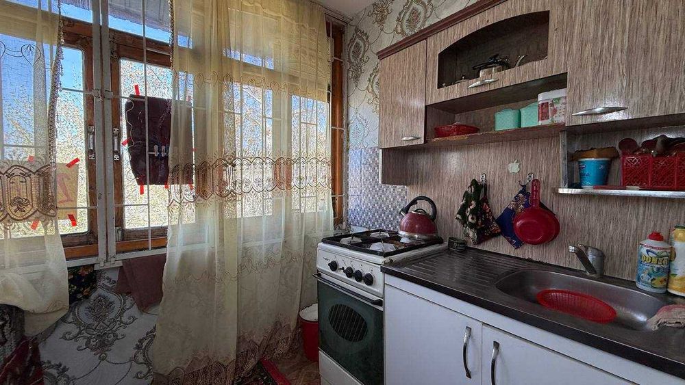 Доканал 26-мактаб 4 қаватда 2 хонали квартира сотилади. ID: 1906