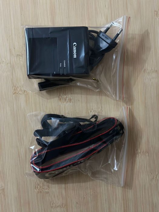 Canon EOS 2000D (зеркальный фотоаппарат)